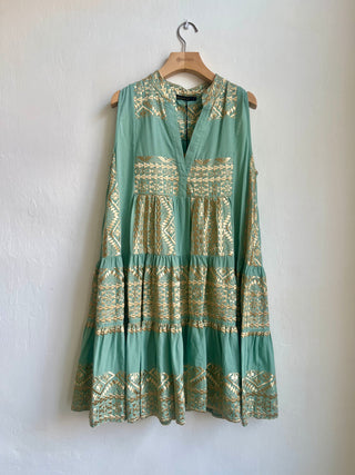 Dress Short Classic Triangle Sleeveless