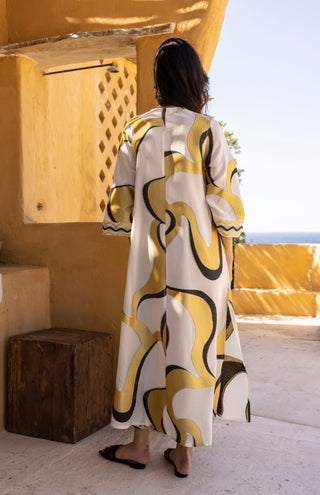 Noor Kaftan