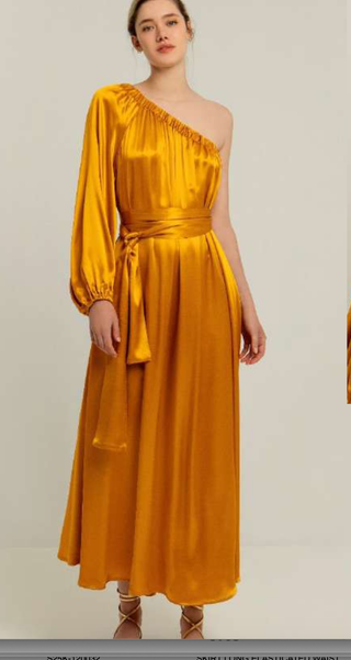 One Should Dress Long