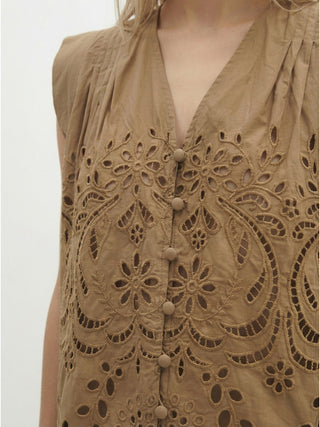 Carel Sleeveless Caramel Top