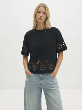 Floral Cutout Black T-shirt